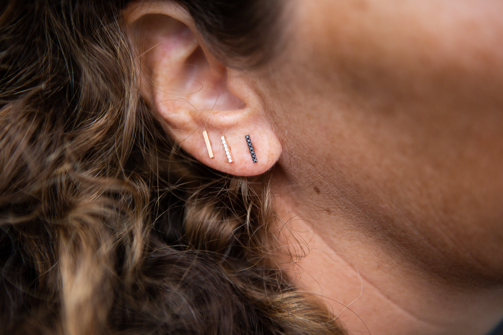 DIAMONDS BAGUETTE STUDS DIAMONDS BAGUETTE STUDS